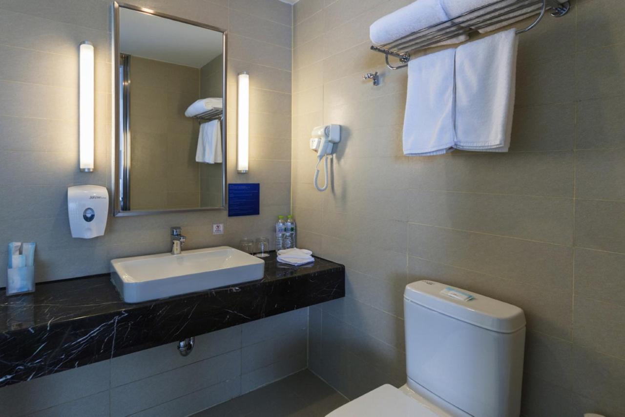 Holiday Inn Express Jinan High-Tech Zone By Ihg Exterior foto