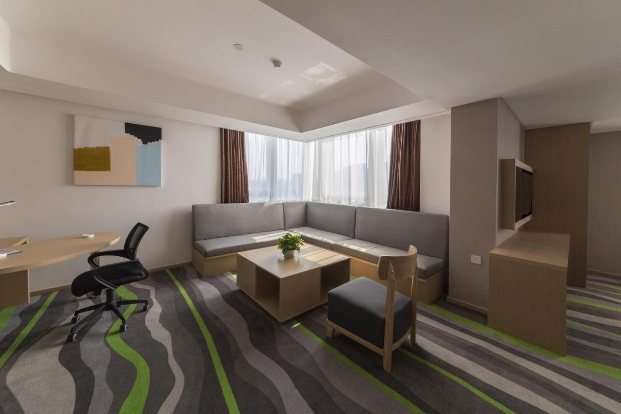 Holiday Inn Express Jinan High-Tech Zone By Ihg Exterior foto
